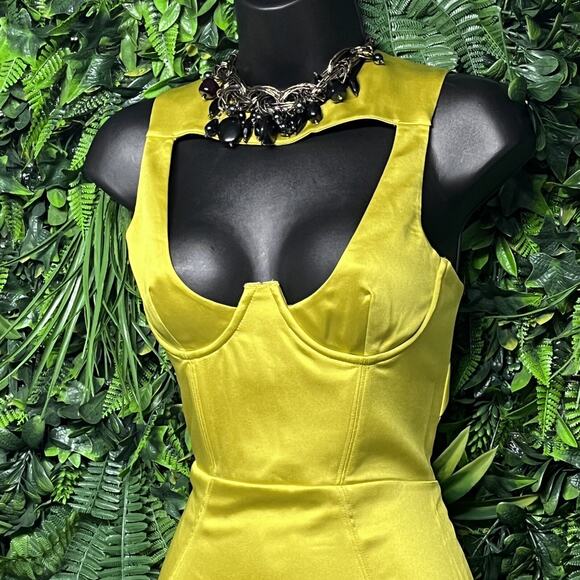 HOUSE OF CB Dress Women Small Green Katya Chartreuse Corset Satin 2737 - Picture 7 of 11